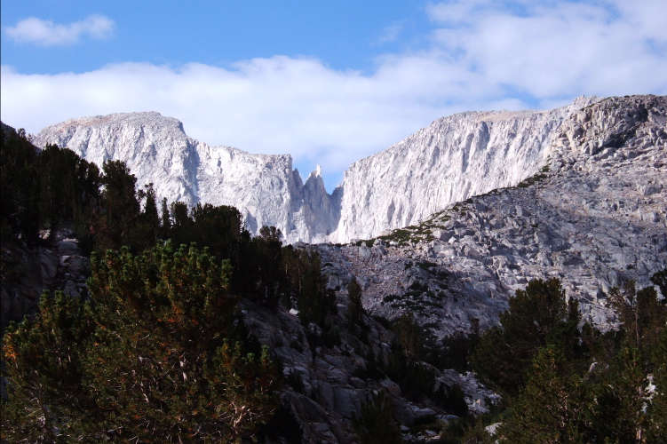 Petite Griffon (13040ft) tucked between Mt. Abbott (13715ft) left, and Mt. Mills (13468ft) right.