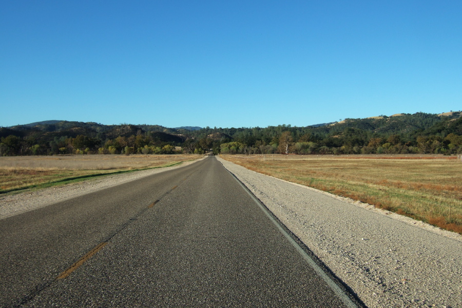 The start of Del Venturi Rd.