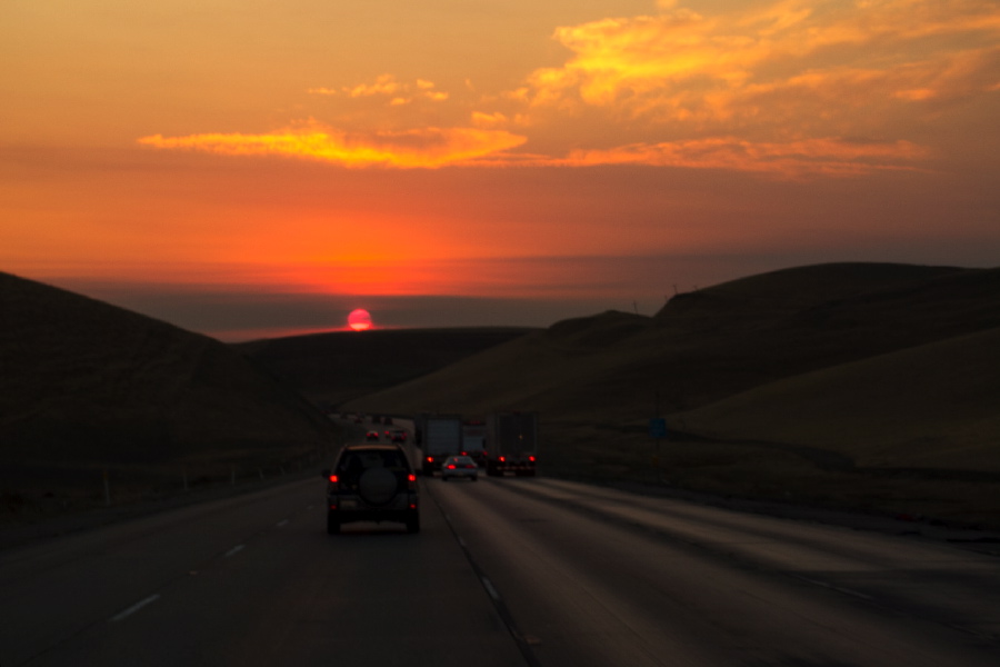 Sunrise over I-580 eastbound