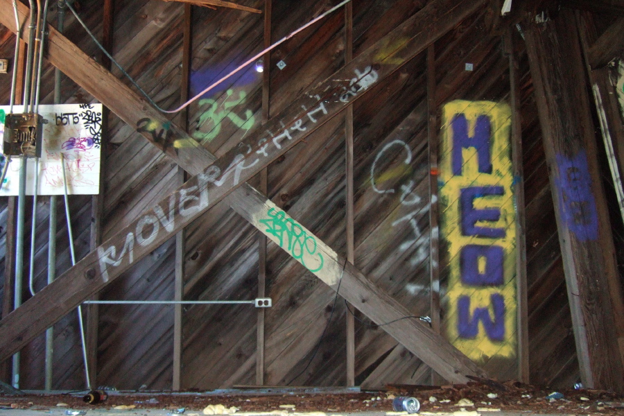 Middle floor of tower