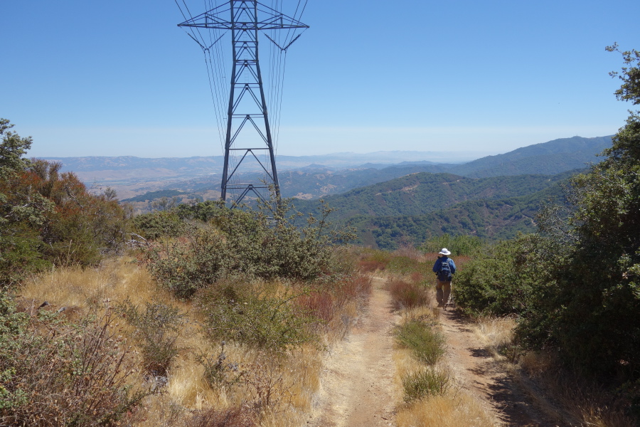 Frank looks for a good spot with a view on El Sombroso.