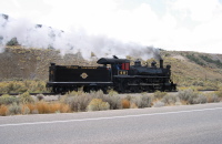 Engine Nr. 40 running alongside US50.