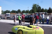 Tom Breedlove gives instructions to the course marshalls.