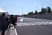 Bill Bushnell starts his last lap.