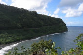 The Hana Highway circumnavigating Honomanu Bay.
