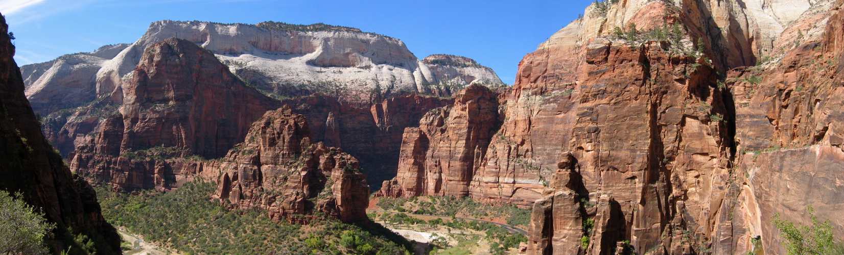 View of the Big Bend while ascending the East Rim Trail.
