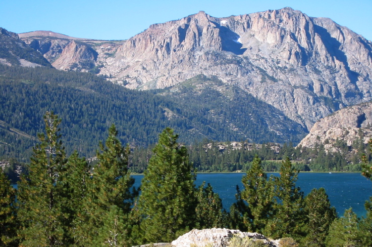 Carson Peak (10909ft) towering over June Lake (7621ft)