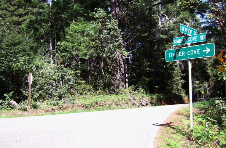 I turn right on Seaview Rd.