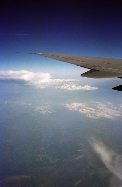 Keeping pace with another airplane