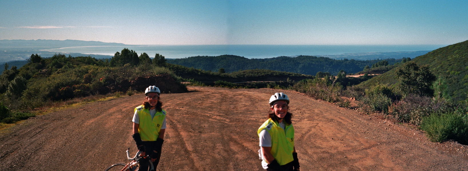 Two Stellas on the upper reach of Loma Prieta Ave.