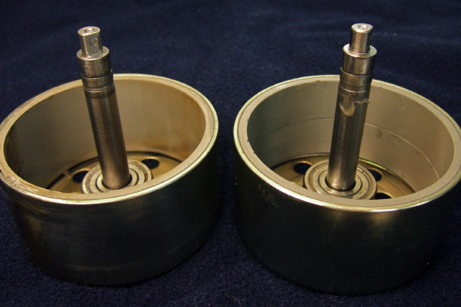 Two different rotors.