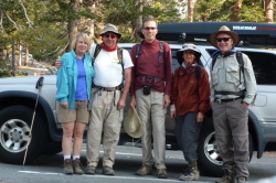 Group photo before the hike