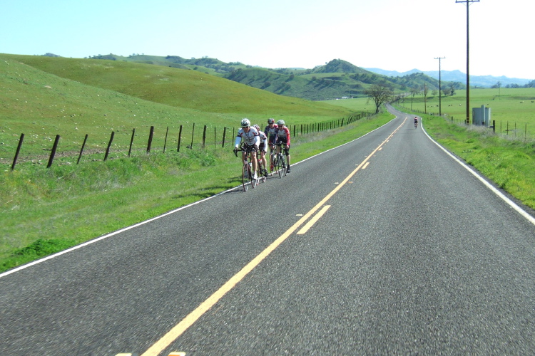 One of the teams returns down Peachtree Valley.