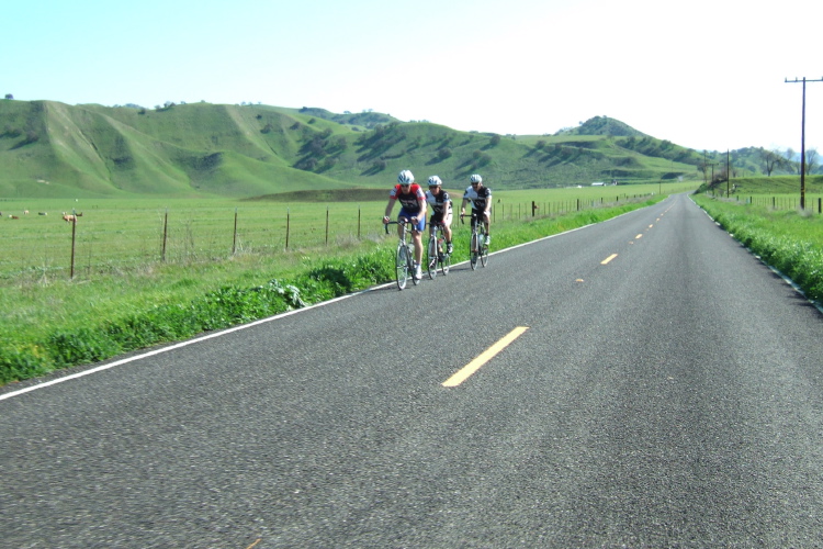 One of the teams returns down Peachtree Valley.