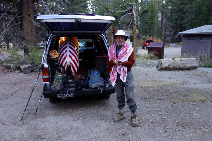 Frank gets ready to go at the start of the hike.