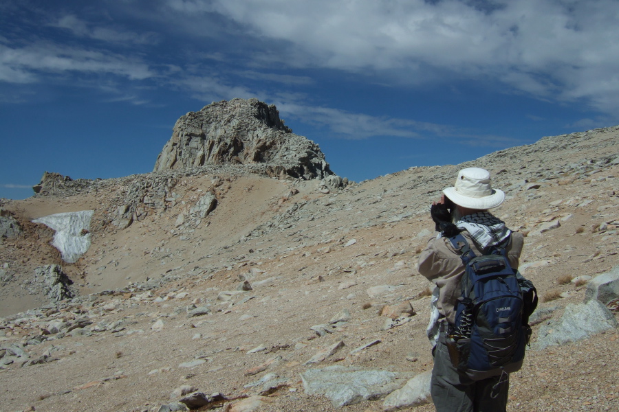 Frank takes his photo of the summit and arête.