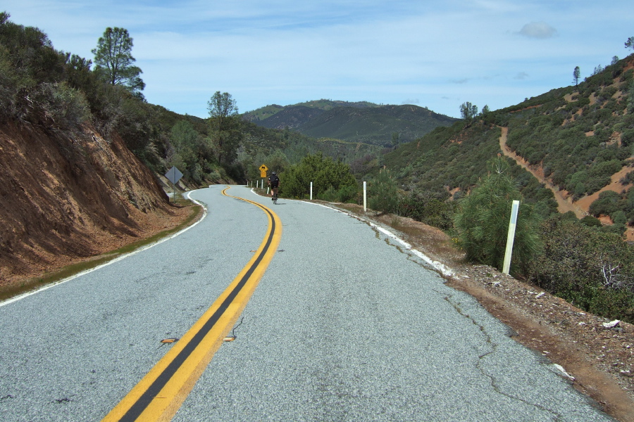 Descending into Blackbird Valley