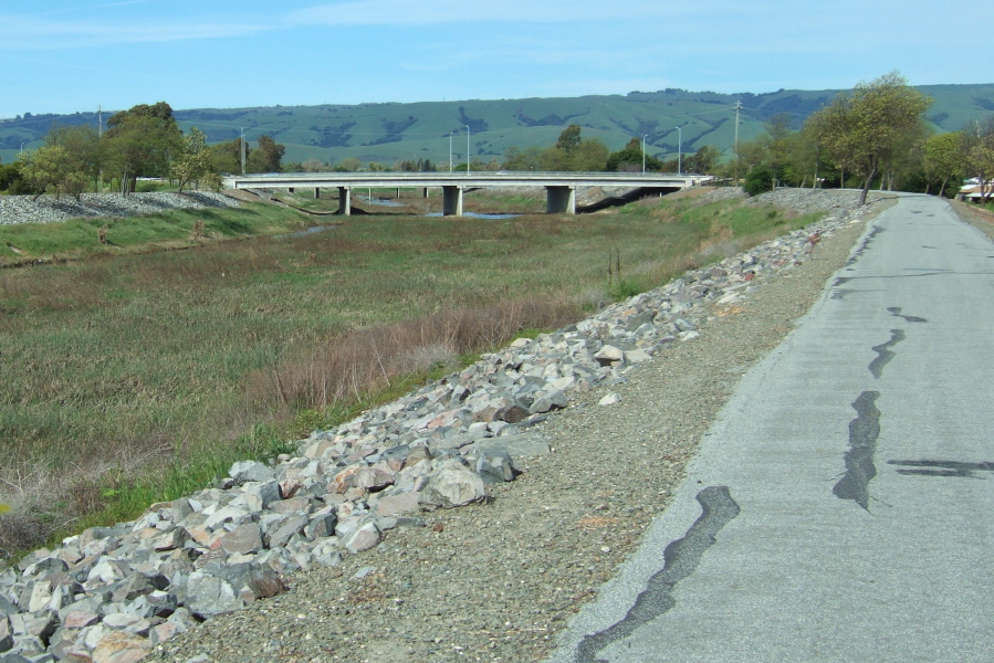 View back up Alameda Creek
