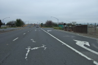 Riding through the bicycle-unfriendly De La Cruz/Trimble - US101 junction
