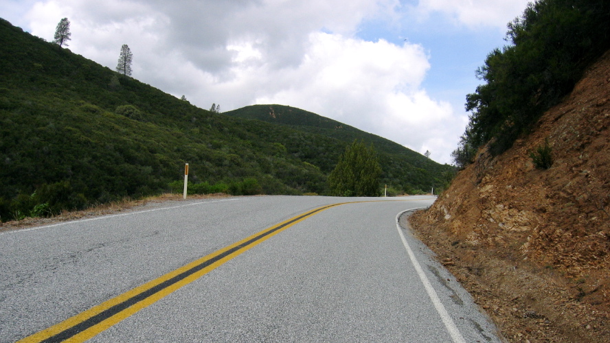 Eylar Mountain (4089 ft)