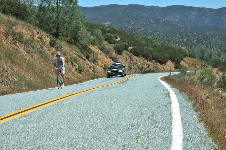 Encountering the lead bunch on the DMD near China Grade Summit