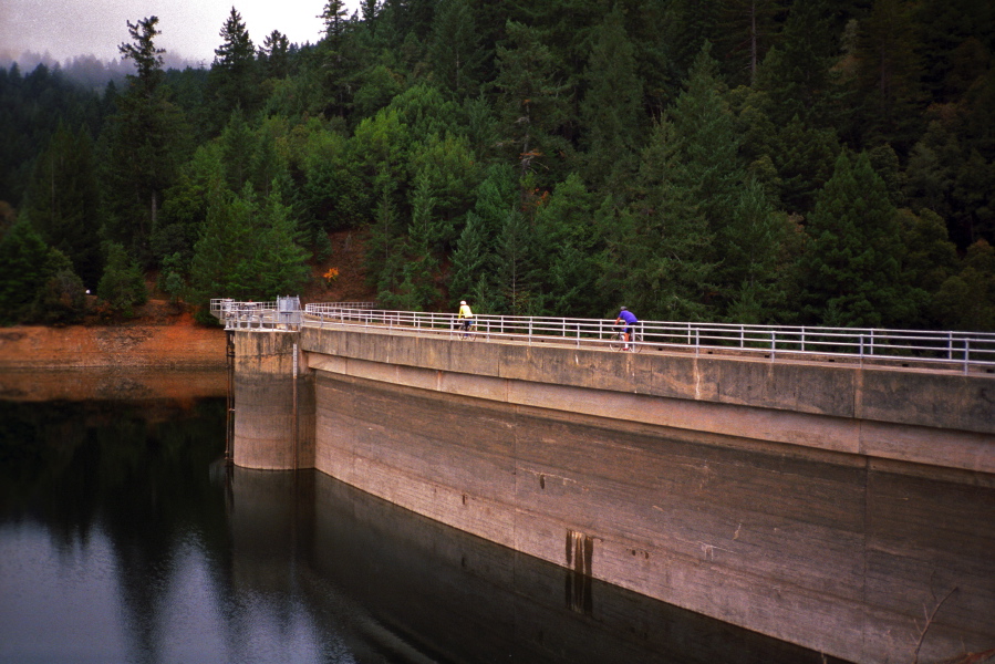 Brent and Jude cross Alpine Lake Dam.