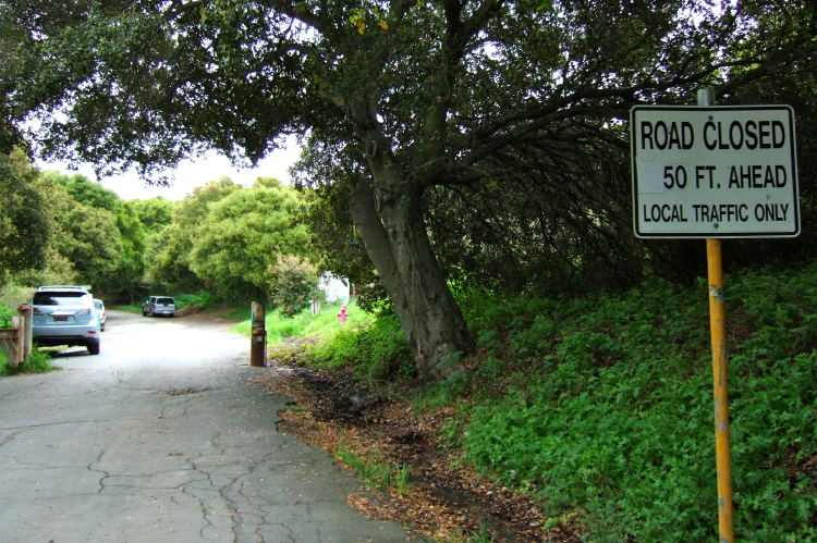 Starting up the short-cut on El Toyonal.