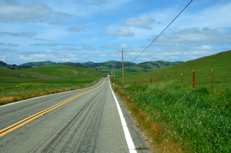 Descending into Hicks Valley.
