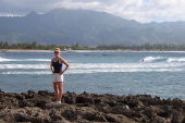 Laura on Pua'ena Point overlooking Hale'iwa Beach.