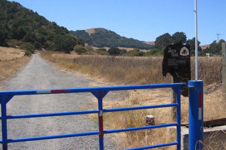 Old Stage Rd., San Juan gate (250ft)