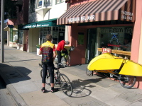 Stopping for lunch at the Taqueria del Mar.