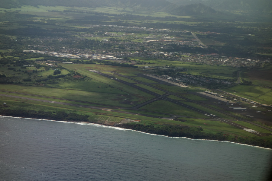 Lihue airport below