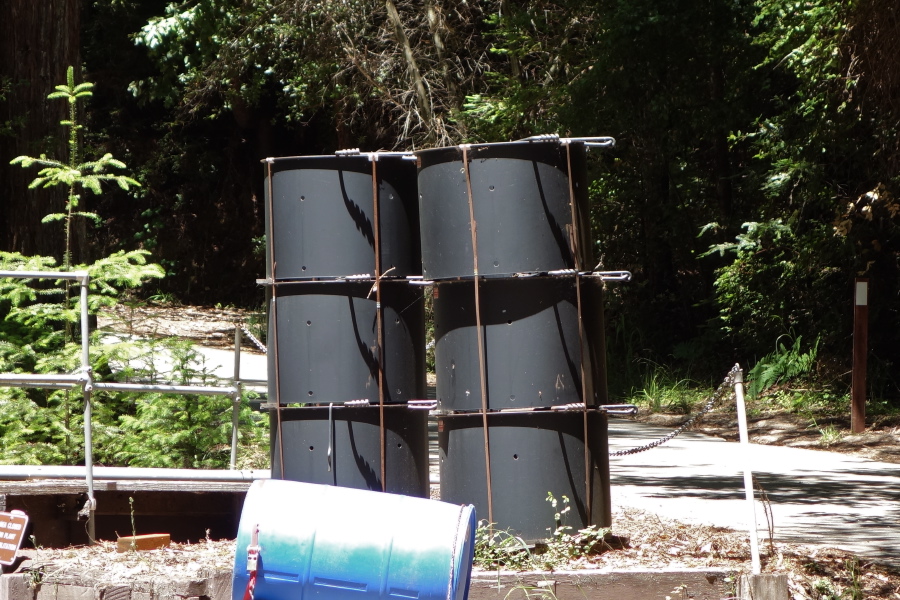 Bear traps or barbeque grills?