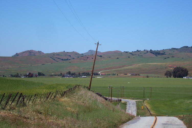 Santa Ana Valley Rd. continues down.