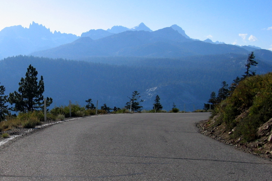 The Minarets (12281ft), Mt. Ritter (13157ft) , Volcanic Ridge (11501ft), and Banner Peak (12945ft)  from Minaret Summit Rd. (9070ft)