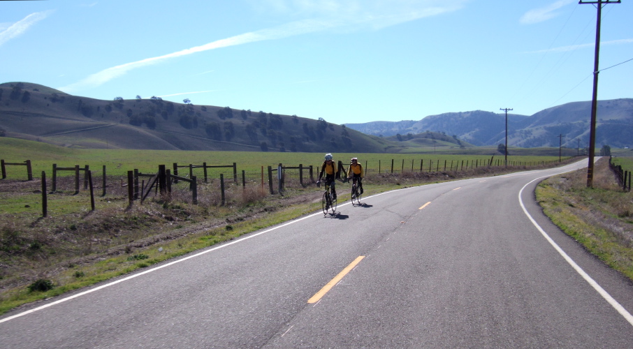 Riding north through Peachtree Valley.