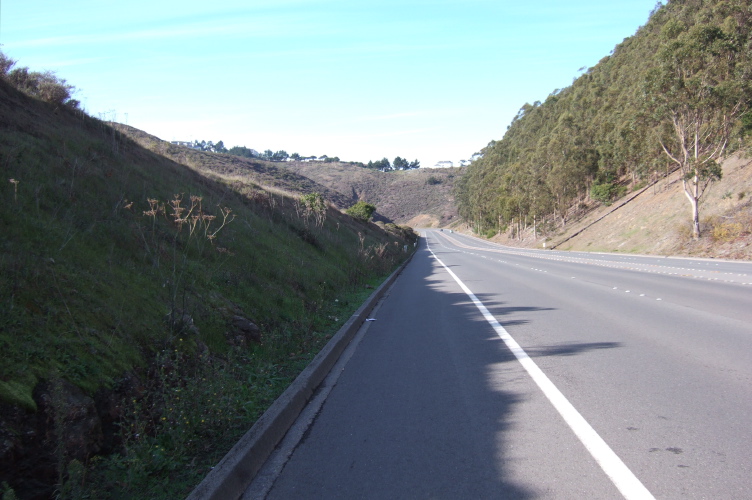 Climbing Guadalupe Expressway (west).