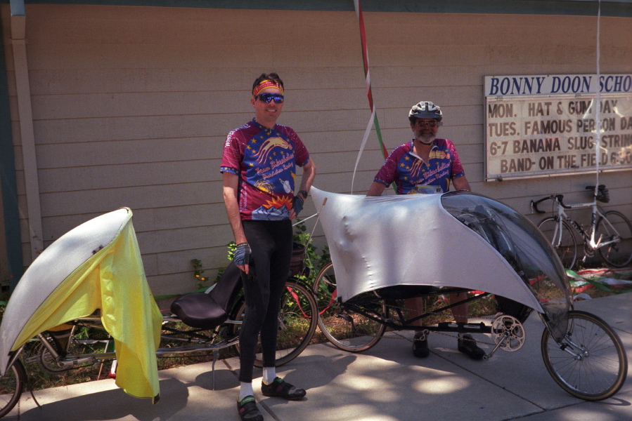 Bill and Ron Bobb at the Bonny Doon School lunch stop.