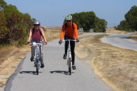 Noriko (l) and Zach at Shoreline Park.