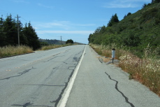 Temperature is comfortably in the low-80s (F) on Cloverdale Road.