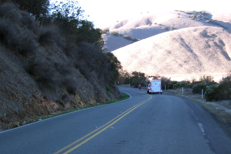 Descending through Little Rabbit Valley.