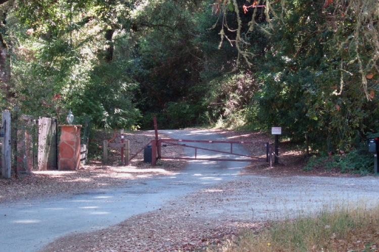 Gate at Majors Rd.