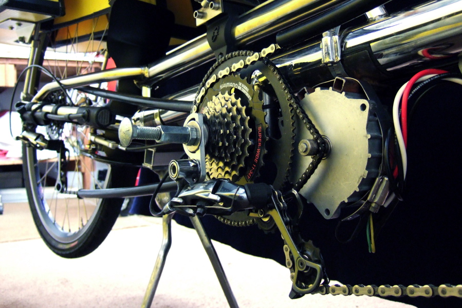 Complete drivetrain seen by motor.