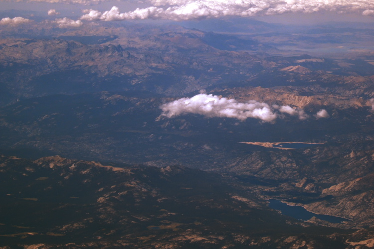 Florence Lake (lower right), and Thomas Edison Lake (upper right).
