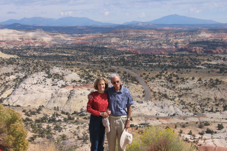 Kay and David at roadside viewpoint on UT12 (2).