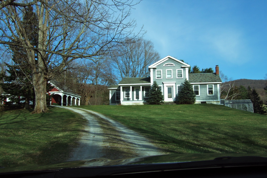 Approaching Uncle Rob's house from the driveway