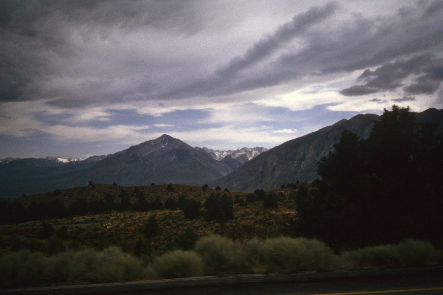 Mt. Tom and sun on teh Sierra Crest in the area of The Four Gables.