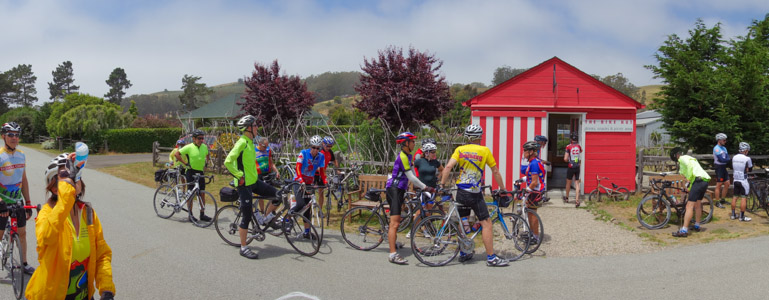 Bike Hut rest stop - 6/2014