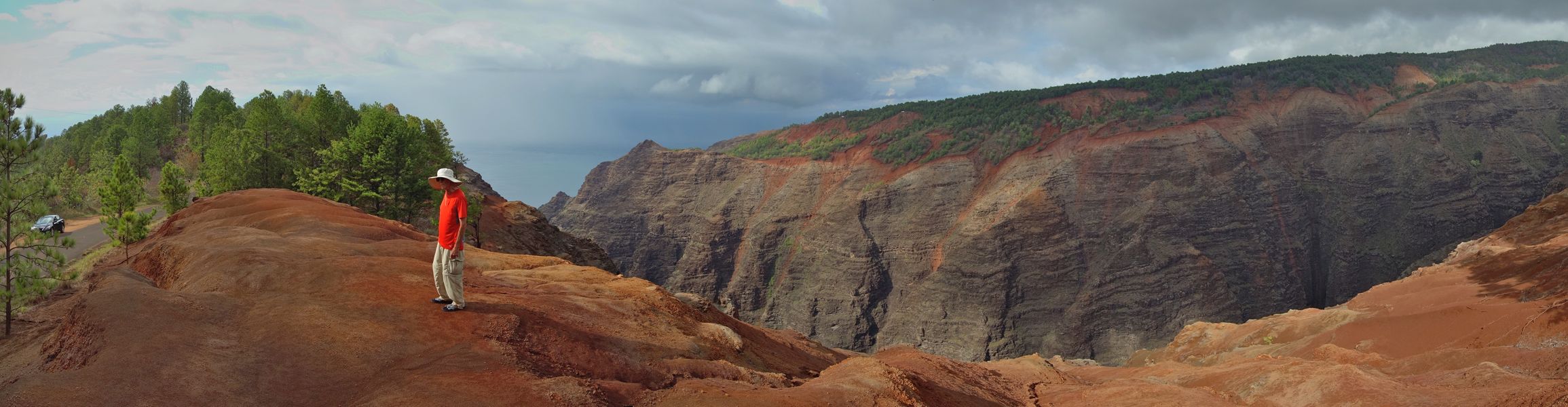 Makaha Valley Panorama - 10/2013